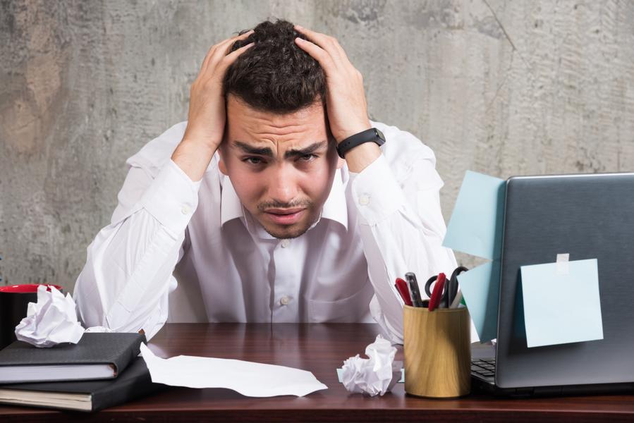 الأخطاء الشائعة التي تمنع الموظف من الترقية في الشركات الكبرى