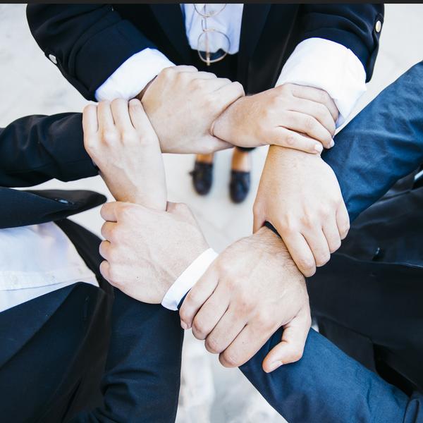 A practical approach to achieving sales goals while maintaining your team