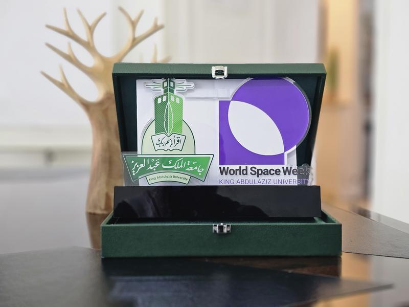 المركز الإداري والمالي للتدريب يشارك في فعاليات أسبوع الفضاء العالمي 2024 بجامعة الملك عبد العزيز