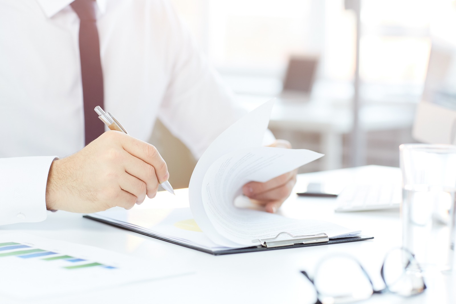 إعداد وكتابة التقارير الإدارية - دورة تدريبية