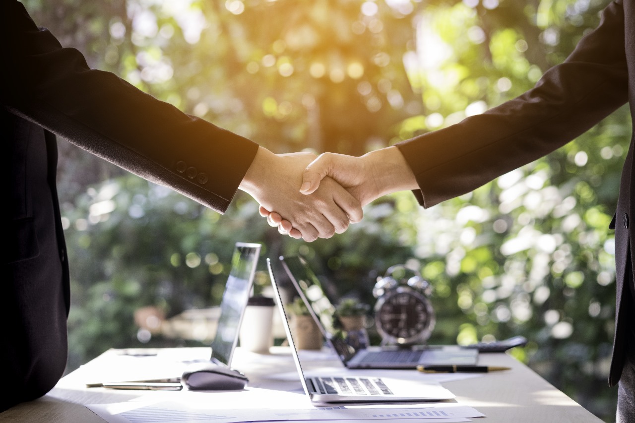 أساسيات إتيكيت وبروتوكول الأعمال - دورة تدريبية