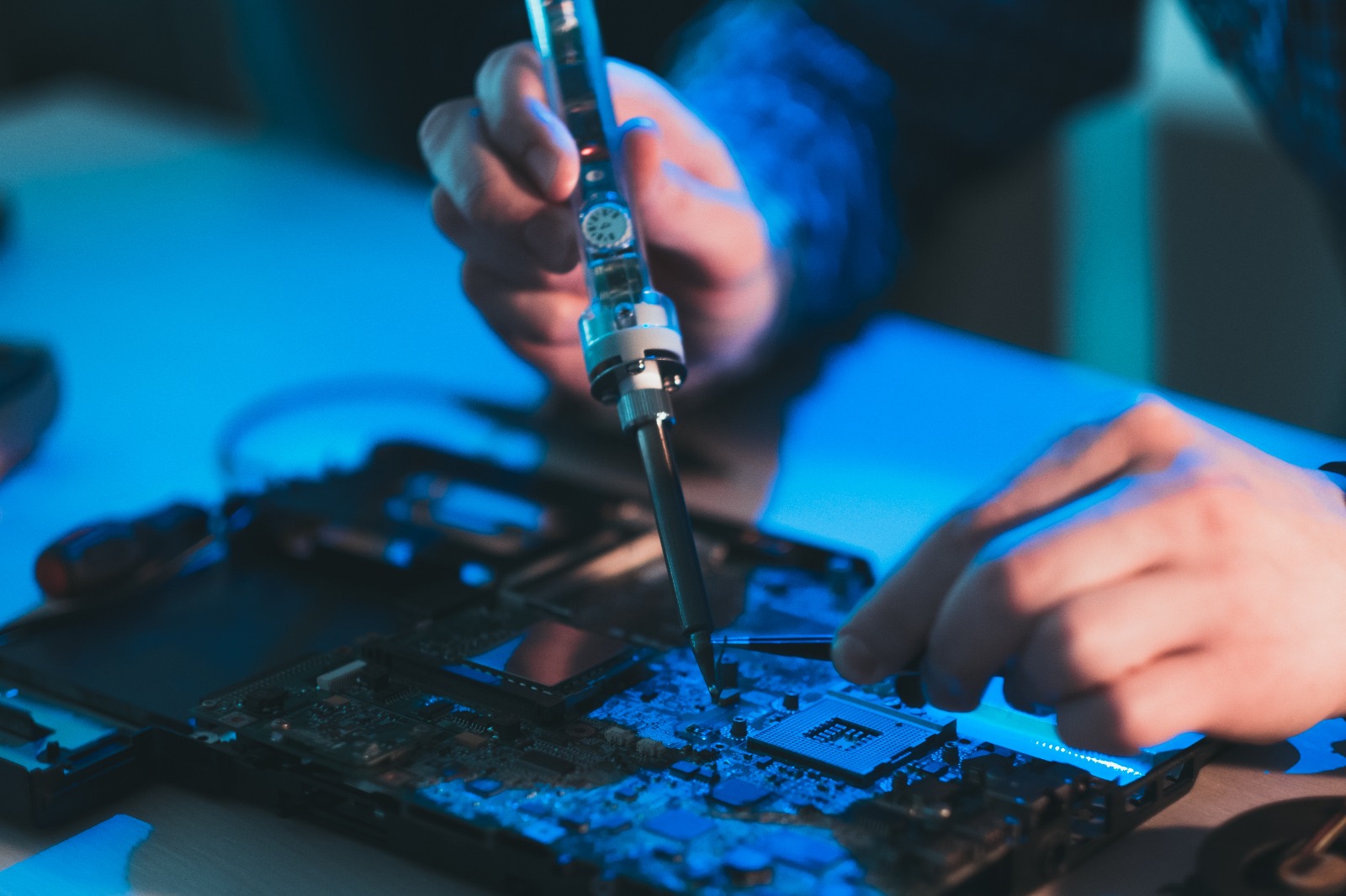 صيانة الحاسب الالي - دورة تدريبية